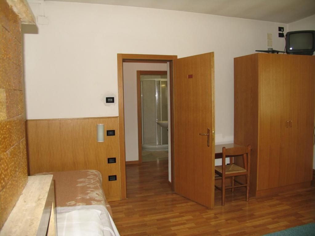 Hotel Oasi Trento Exterior foto